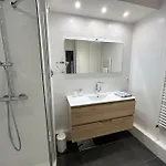 Avec Balcon Apartmán *